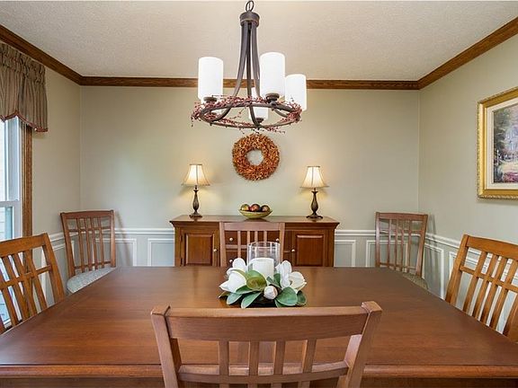 4th image of 2748 Hartwood Cir