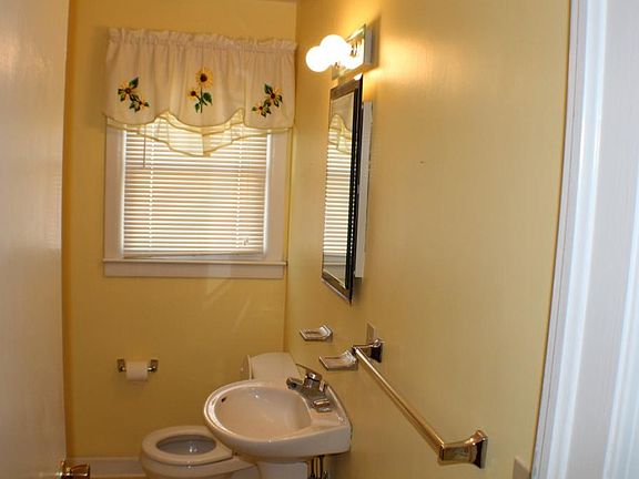 4th image of 1456 Warpath Dr