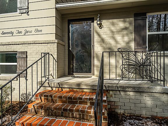 4th image of 7205 Dogwood Dr