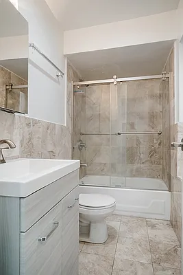 Rented by Creed Realty Group | media 6