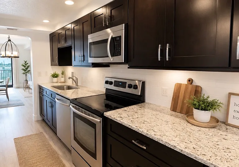500 Palm Springs Blvd #403 — Photo 4
