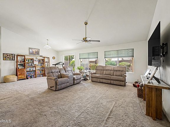 3rd image of 13331 W WINDSOR Avenue