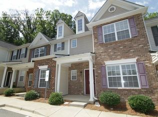 8716 Twined Creek Ln, Charlotte, NC 28227