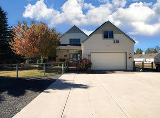 16886 Ponderosa Cascade Dr, Bend, OR 97703