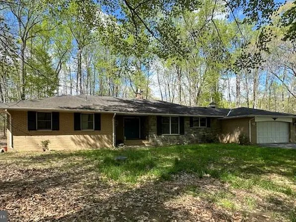 14500 Thorpe Ln, Upper Marlboro, MD 20772