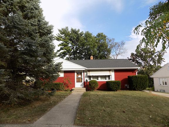 2nd image of 331 Skylark Dr