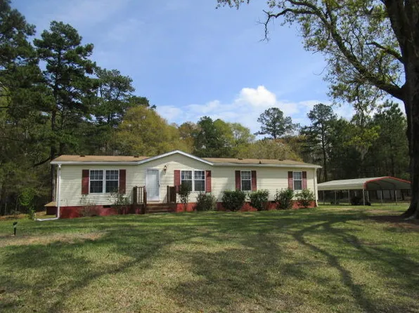 1263 Lake Dr, Summerton, SC 29148