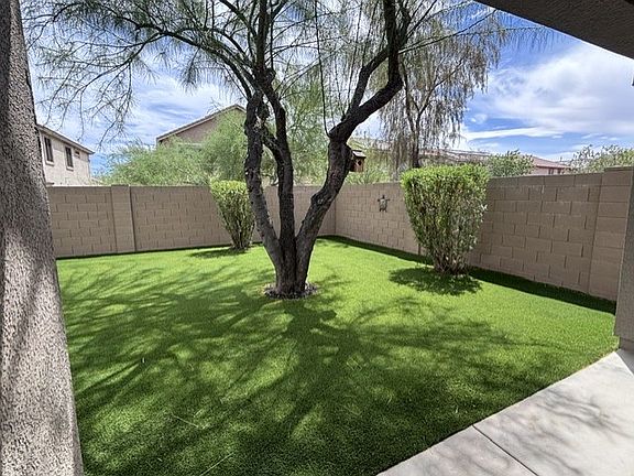 3rd image of 4601 W Fortune Dr Unit 1
