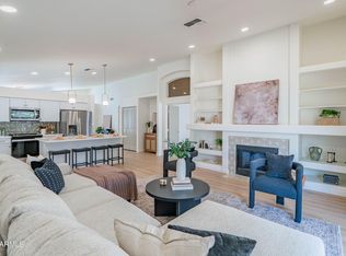 1442 W Glenmere Dr, Chandler, AZ 85224