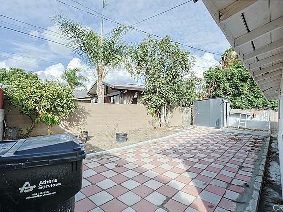 4th image of 12121 Aegean St