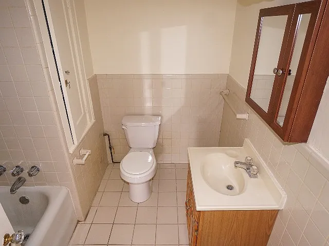Bathroom Bathroom