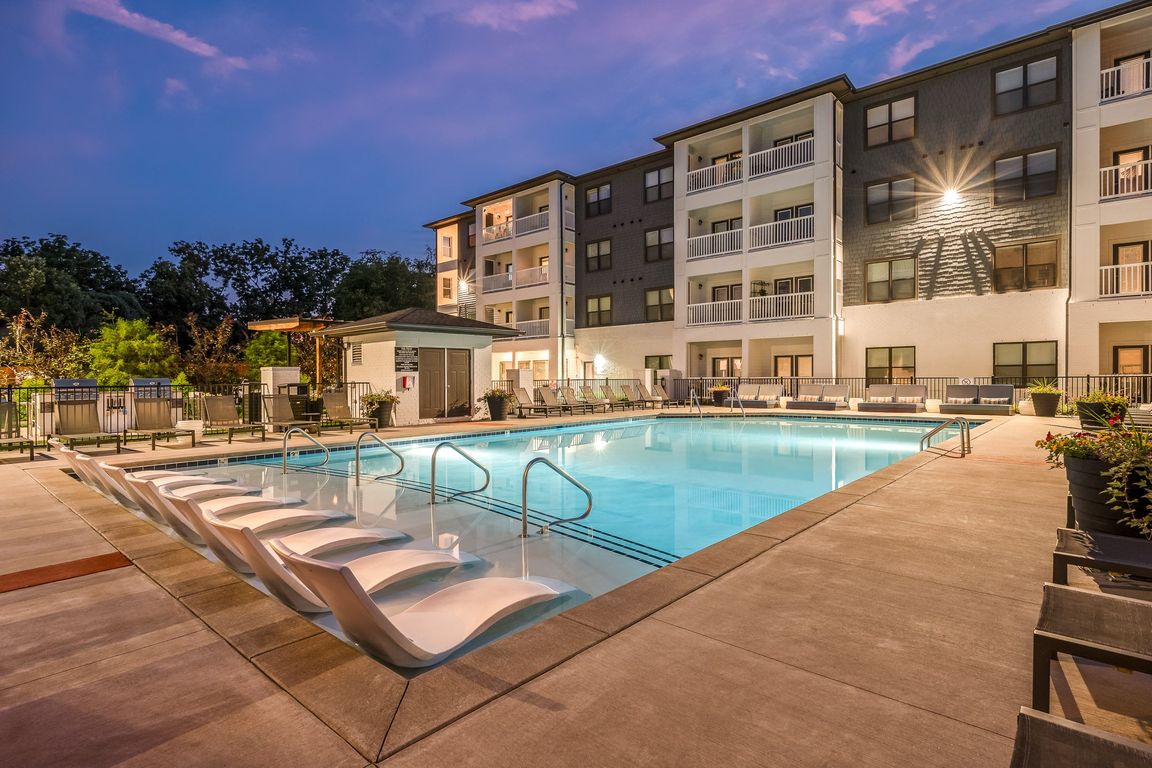 Resort Inspired Pool and Amenities