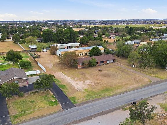 5th image of 4503 Mockingbird Ln
