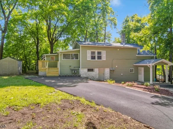 9 Diller Ave #2, Newton Town, NJ 07860