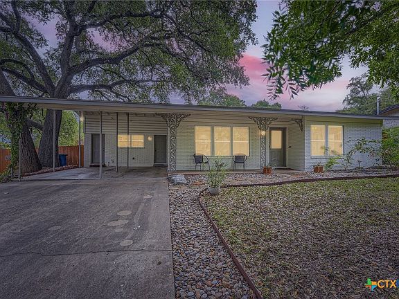 4th image of 11903 N Oaks Dr
