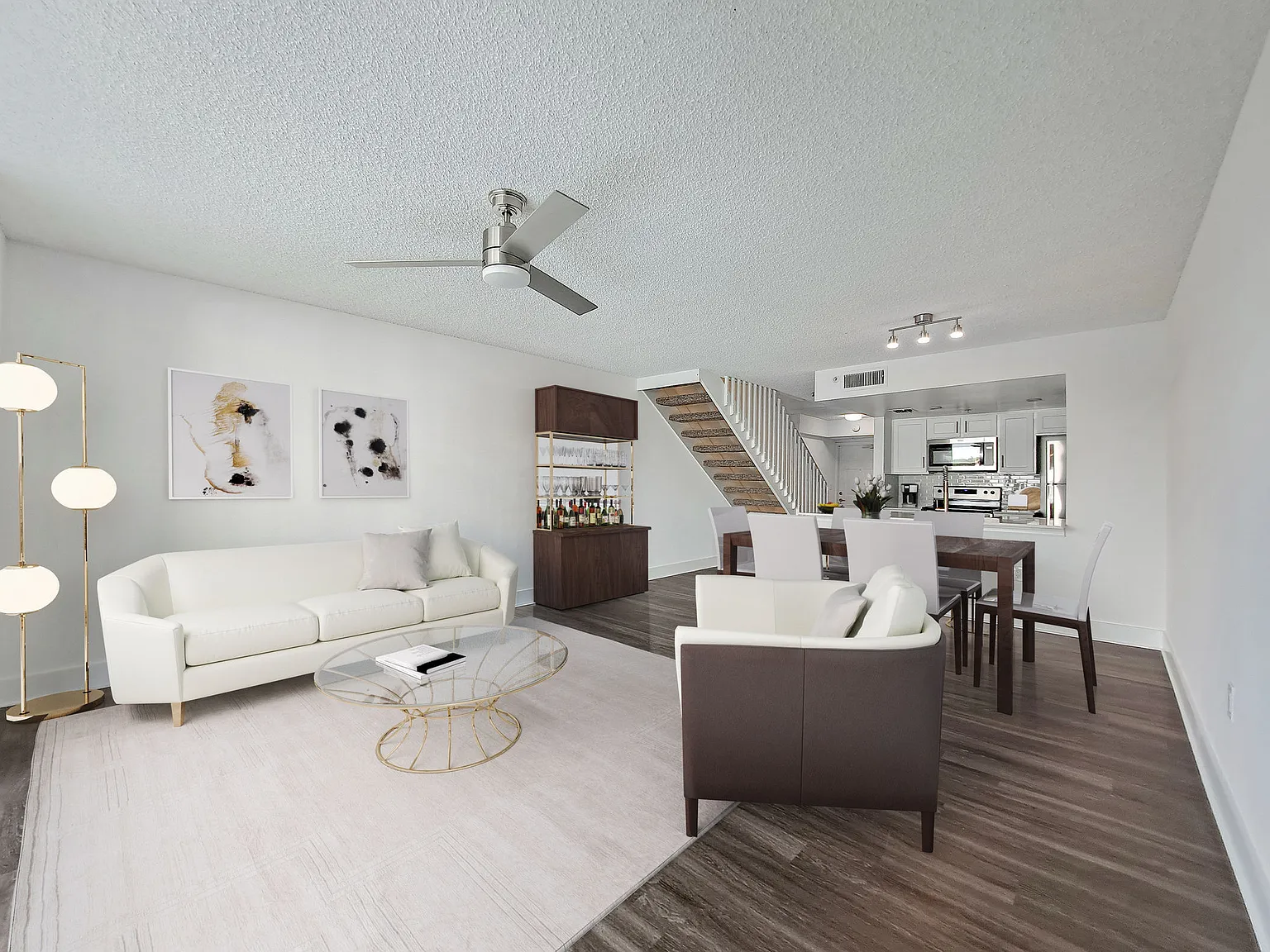 Doral West — Photo 2