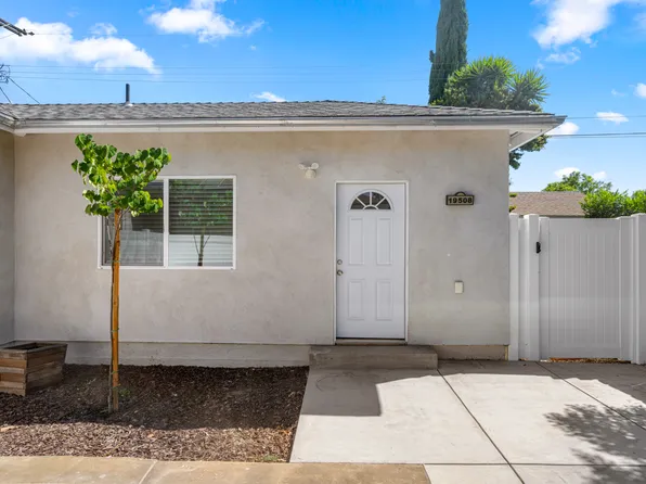 19508 Hart St, Reseda, CA 91335