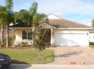 178 NW Willow Grove Ave, Port Saint Lucie, FL 34986
