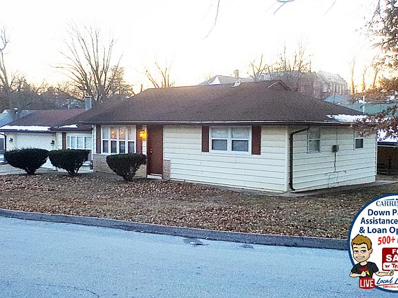 2nd image of 215 Ballman Ave
