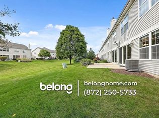 3137 Reflection Dr, Naperville, IL 60564