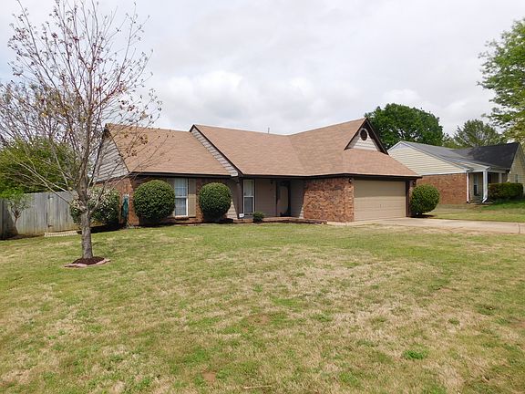 2nd image of 3470 Bayberry Dr
