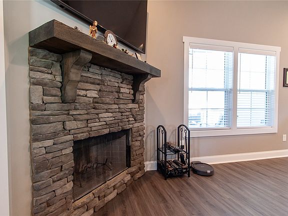 5th image of 87 Lee Road 2223