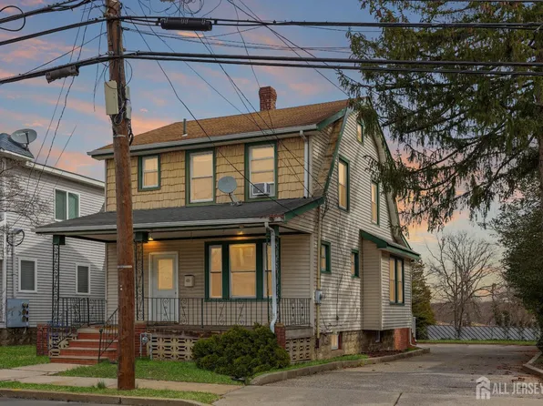 213 S Main St, Milltown, NJ 08850