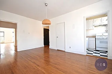 Rented by RES New York