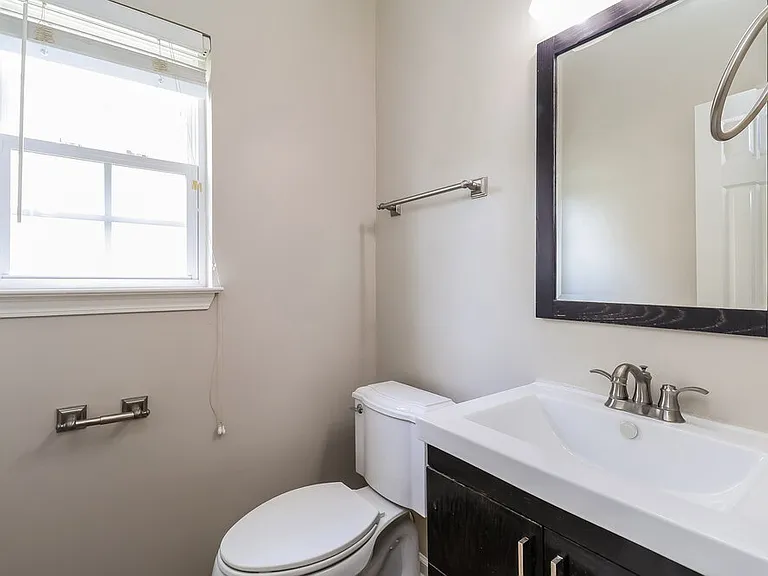 6415 Glenolden Dr — Photo 16