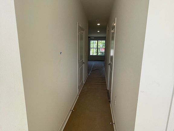 4th image of 9168 Rolling Stone Way