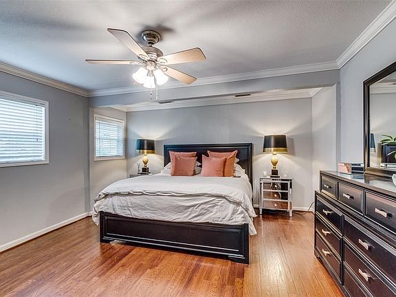 5th image of 6110 Palo Pinto Ave