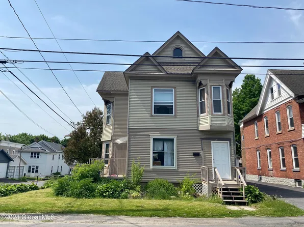 20 Bunn Street, Amsterdam, NY 12010