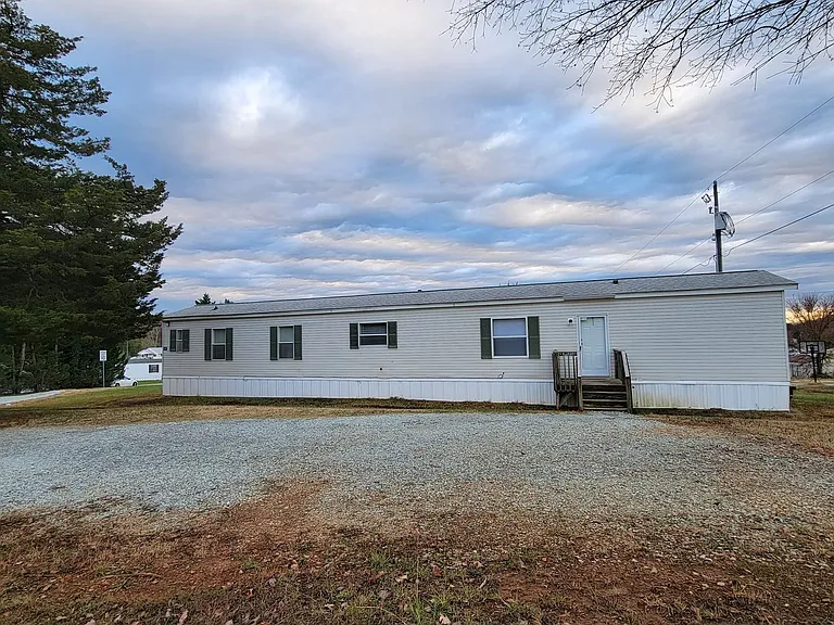 596 Trollingwood Hawfields Rd — Photo 1