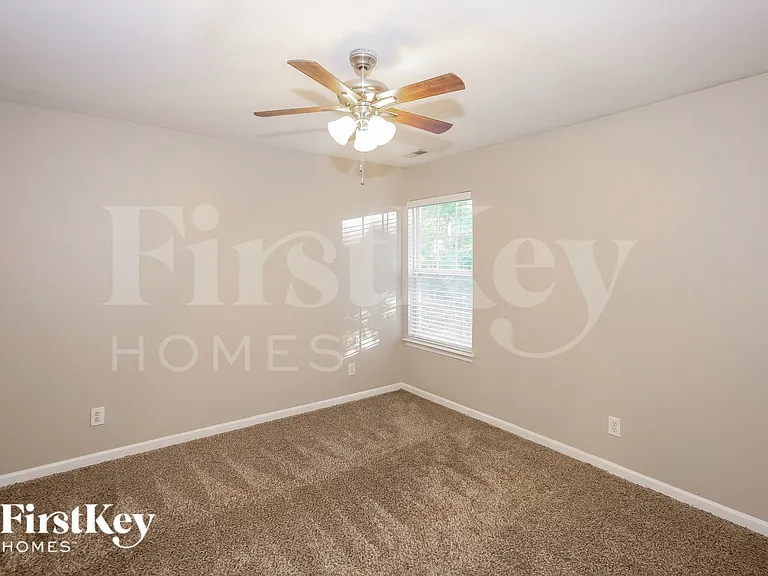 11101 Dulin Creek Blvd — Photo 15