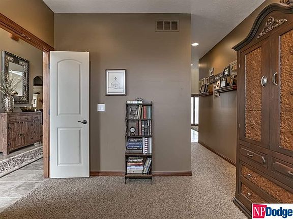 5th image of 12529 S 81st Ave