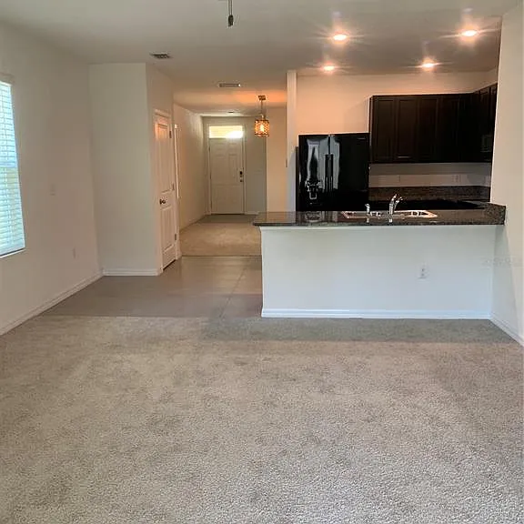 10977 Carlton Fields Dr — Photo 7