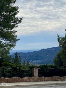 2817 Pinelawn Dr, La Crescenta, CA, 91214