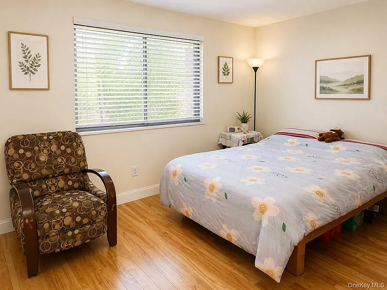 56 Rambling Brook Rd — Photo 12