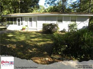 5018 Couch St, Moss Point, MS 39563