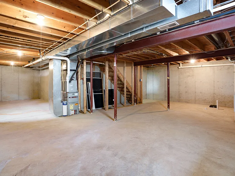 64 River View Dr — Photo 37