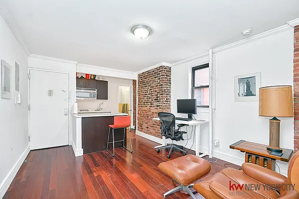 Rented by Keller Williams NYC | media 33
