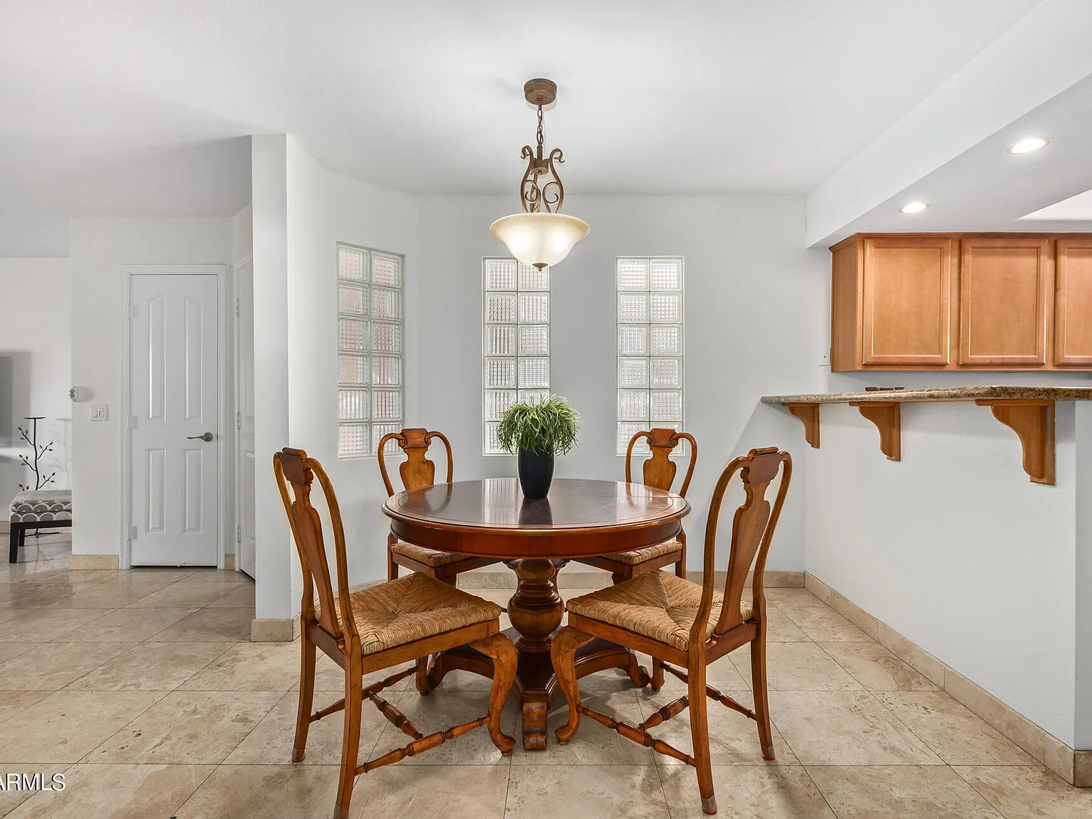 2 bed, 2.0 bath, 1149 sqft, $2,300 — Photo 3