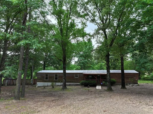2260 Old Military Rd, Broken Bow, OK 74728