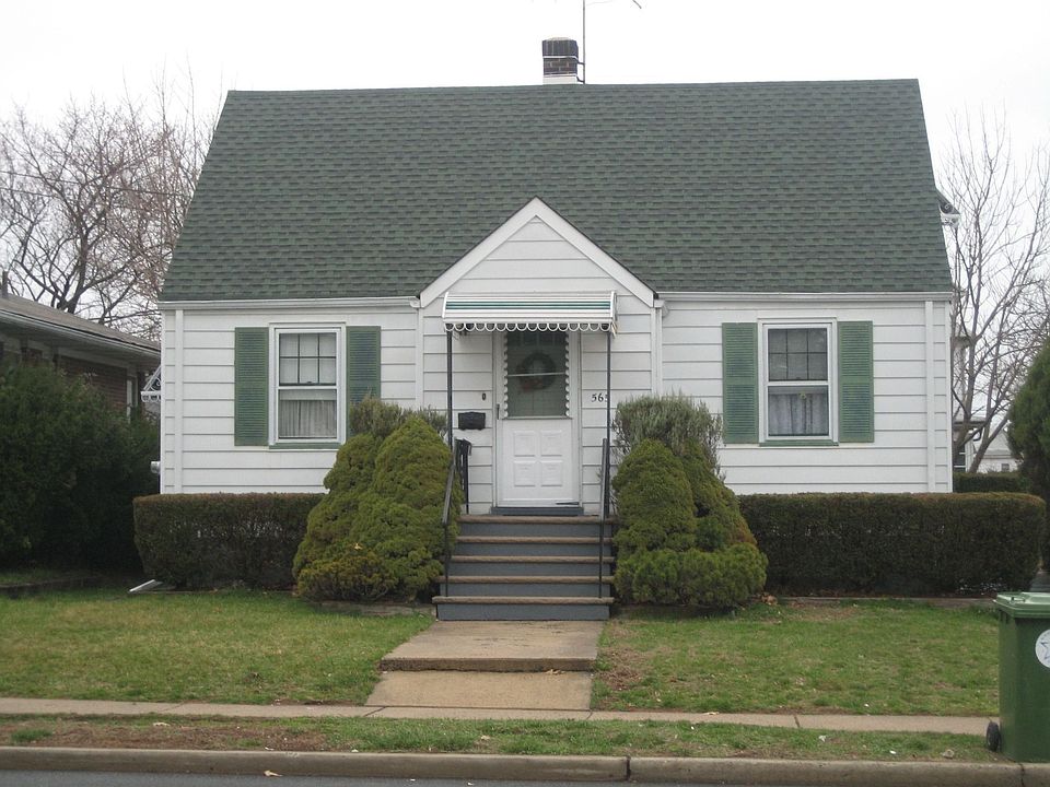 Front Yard