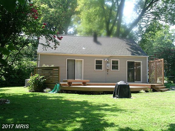 2nd image of 2037 Cherri Dr