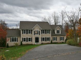 23 Barberry Dr, New Hartford, CT 06057