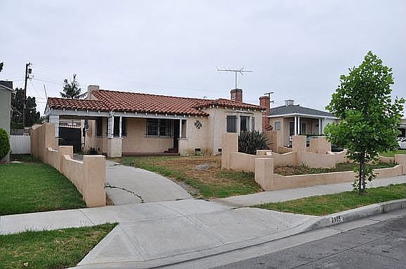 1st image of 8905 S 10th Ave