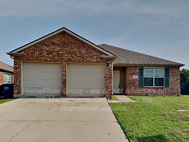 1st image of 717 River Run Dr