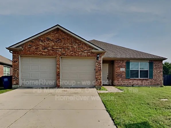 717 River Run Dr, Glenn Heights, TX 75154