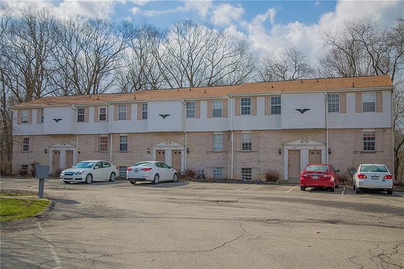 1st image of 324 Bellford Ct #334